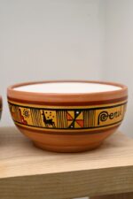 Conjunto de 3 cuencas peruanas pintadas a mano - Modelo Amarillo - Image 7